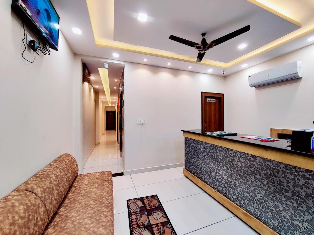 Perfect Stayz Dwarkesh - Hotel Near Haridwar Railway Station 外观 照片